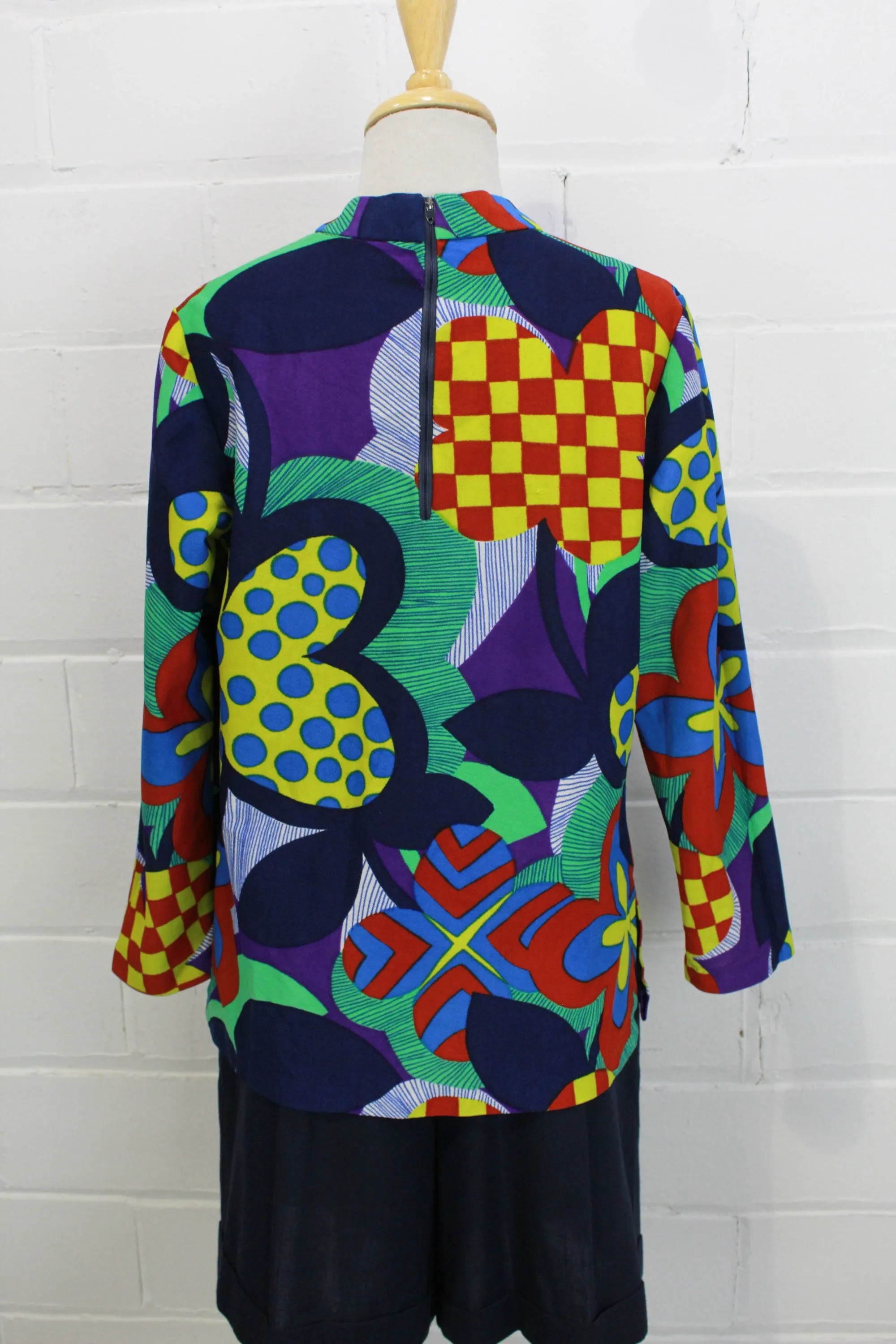 1970s Bold Flower Print Mockneck Top, Medium