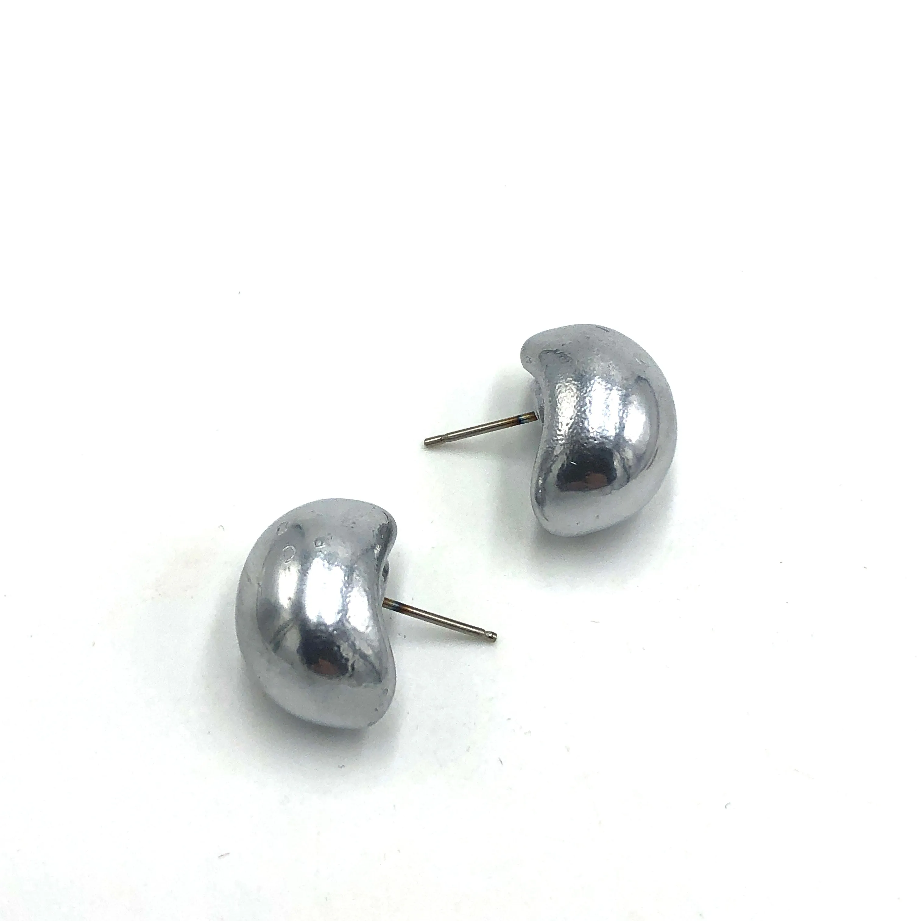 Curled Bud Stud Earrings